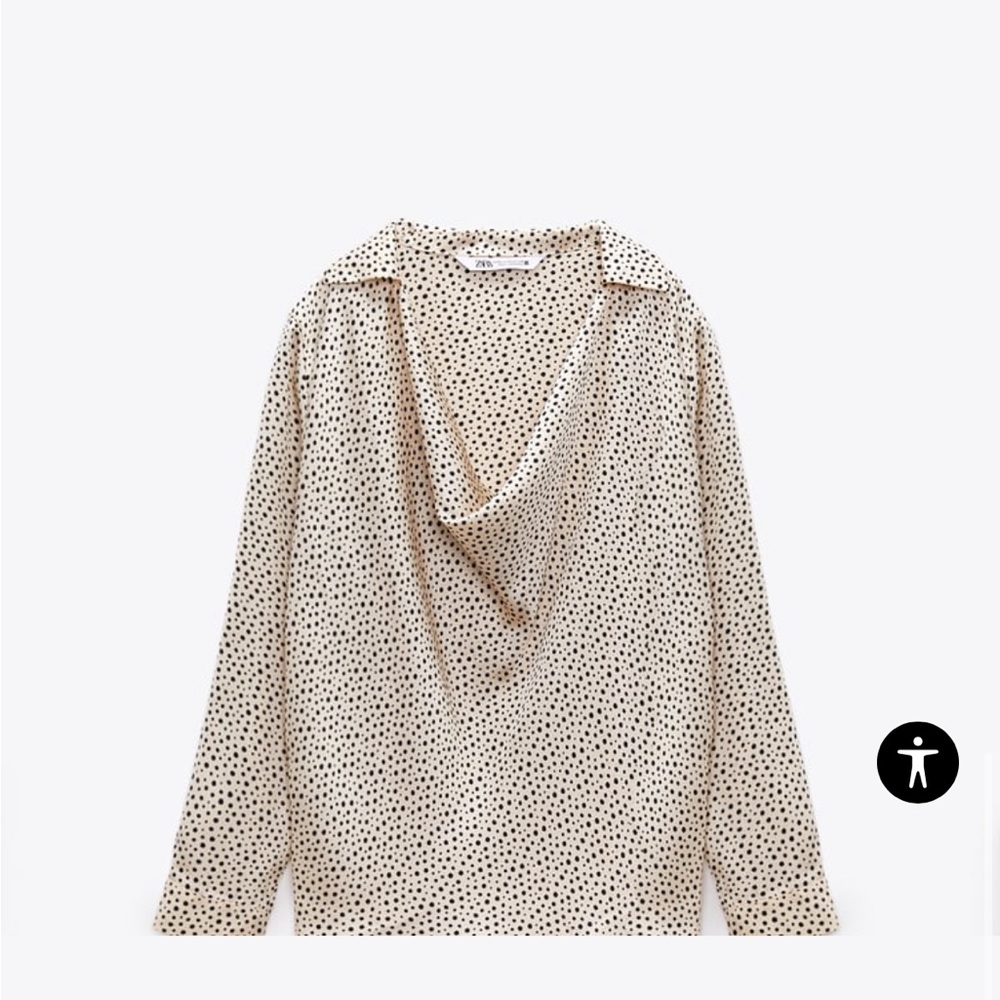 Loose neck blouse